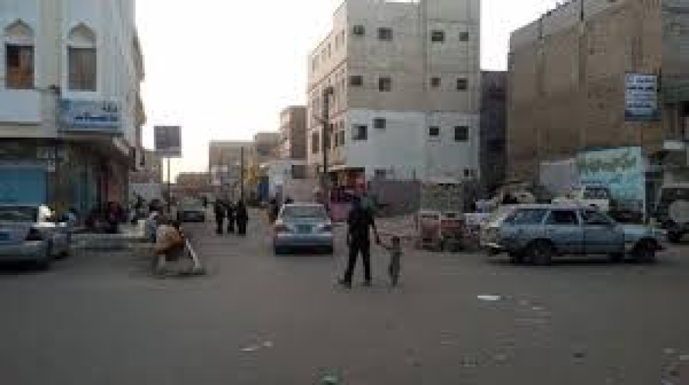 مصدر : مقتل وإصابة 3 مواطنين في عدن