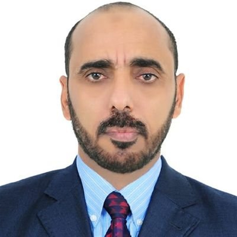 قيادي في اعتصام المهرة يدين اعتداء ضابطين سعوديين على الوزير السابق "كفاين"