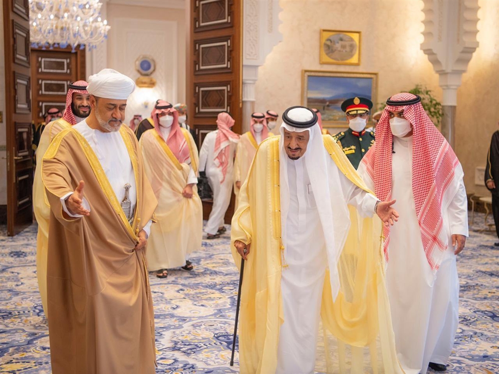 القمة العمانية السعودية تتفق على حل الصراع في اليمن وفق المرجعيات الثلاث