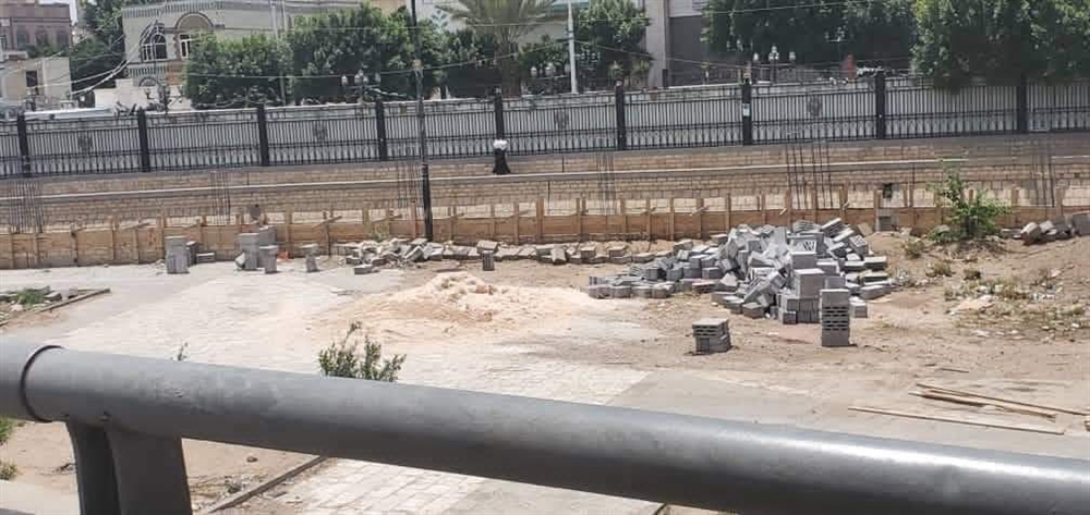 صنعاء.. وزارة الداخلية الحوثية تبسط على مكان عام "مهم" وتبدأ بالبناء فيه.. (صور)