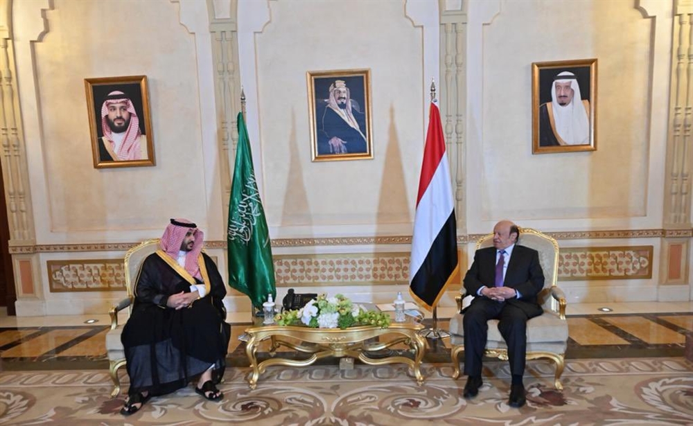 هادي وبن سلمان يجتمعان في الرياض