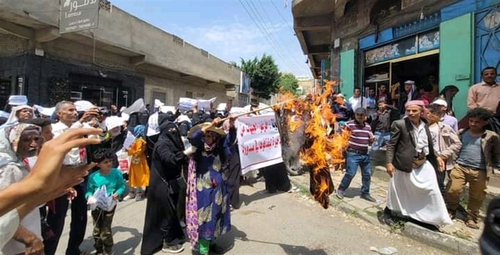 الأحزاب السياسية بتعز تدين جريمة بير باشا