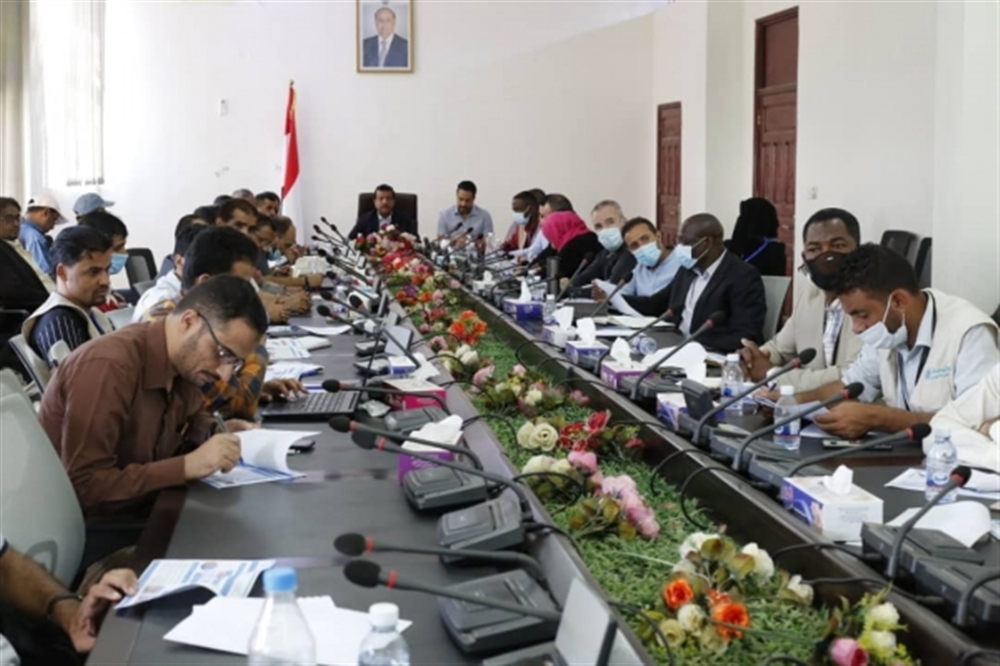 منظمات أممية ودولية تطالب بسرعة فتح ممرات آمنة إلى "العبدية" في مأرب