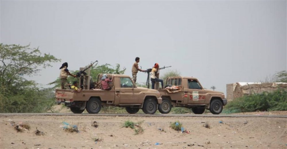 مصادر : مواجهات عنيفة بين "المشتركة" والحوثيين في الحديدة