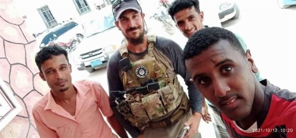 كشف المستور... عناصر من "بلاك ووتر" تتجول في غيل باوزير بحضرموت
