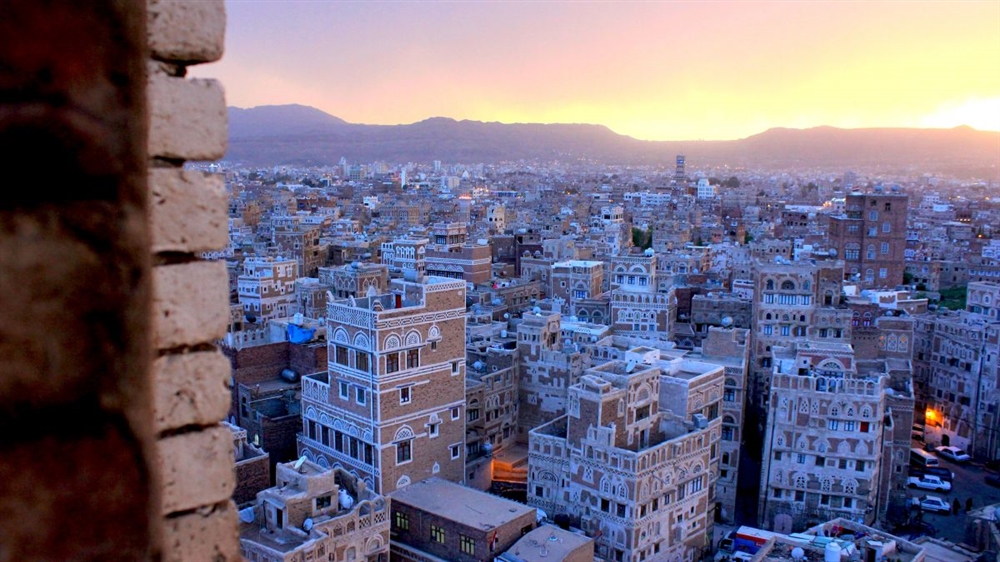 مصدر حقوقي: الحوثيون يسطون على 47 منزلاً تاريخيًا في صنعاء القديمة