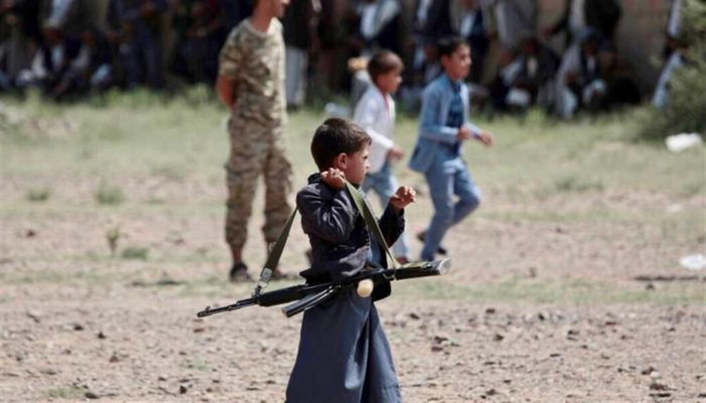 مسؤول حكومي: الحوثيون يضاعفون تجنيد الأطفال