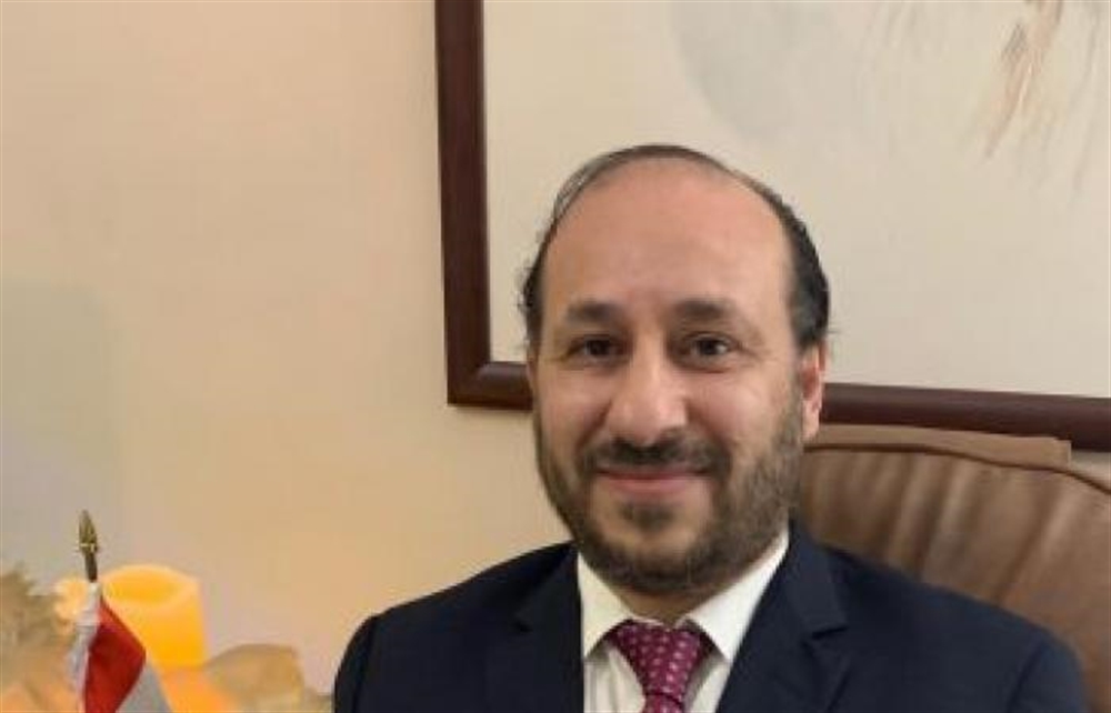مسؤول: استقالة وزير الاتصالات ومغادرته عدن