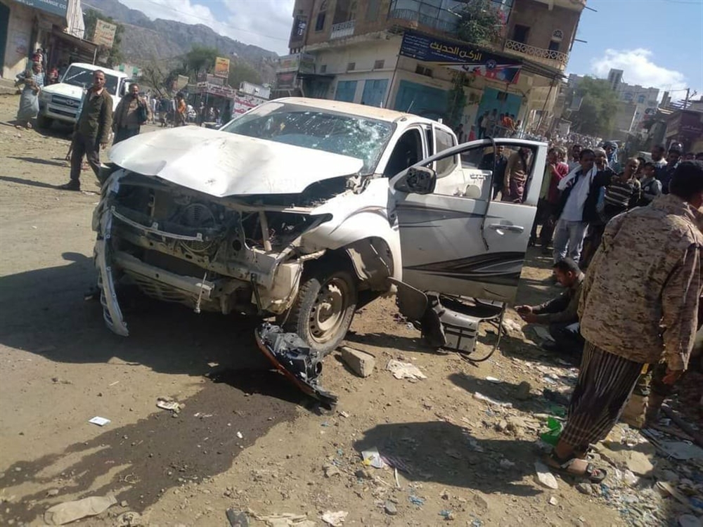 إصابة قيادي في الجيش بانفجار عبوة ناسفة جنوب تعز