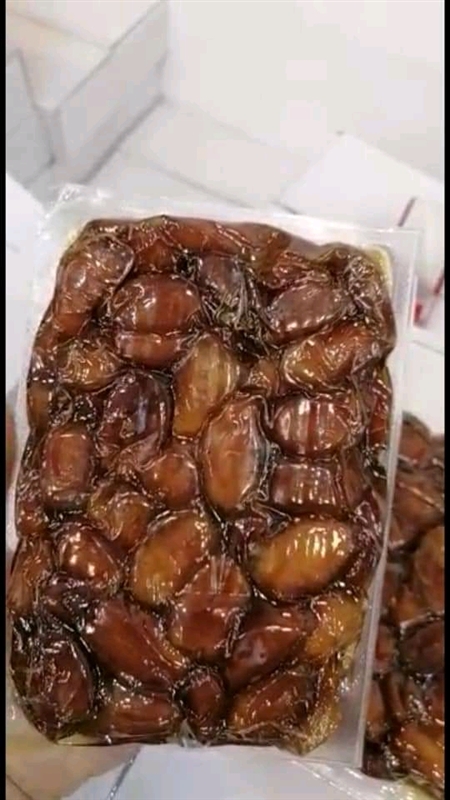 إب: مليشيا الحوثي تحصر استيراد التمور عبر تاجر حوثي