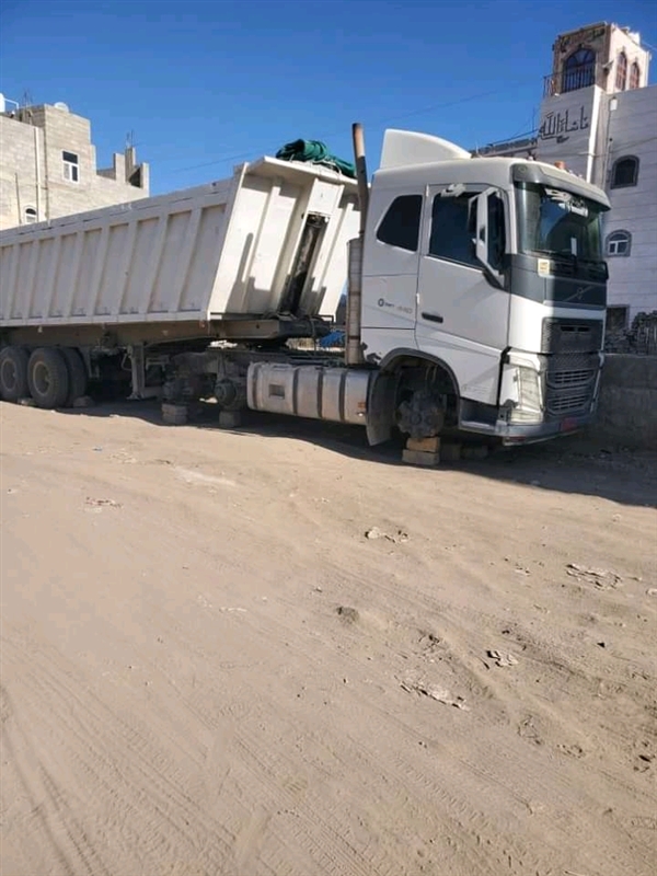 صنعاء: لصوص يسرقون إطارات شاحنة من جوار منزل صاحبها