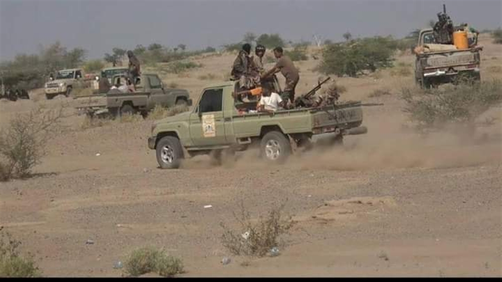 القوات المشتركة تعلن مقتل وإصابة 18 حوثيًا