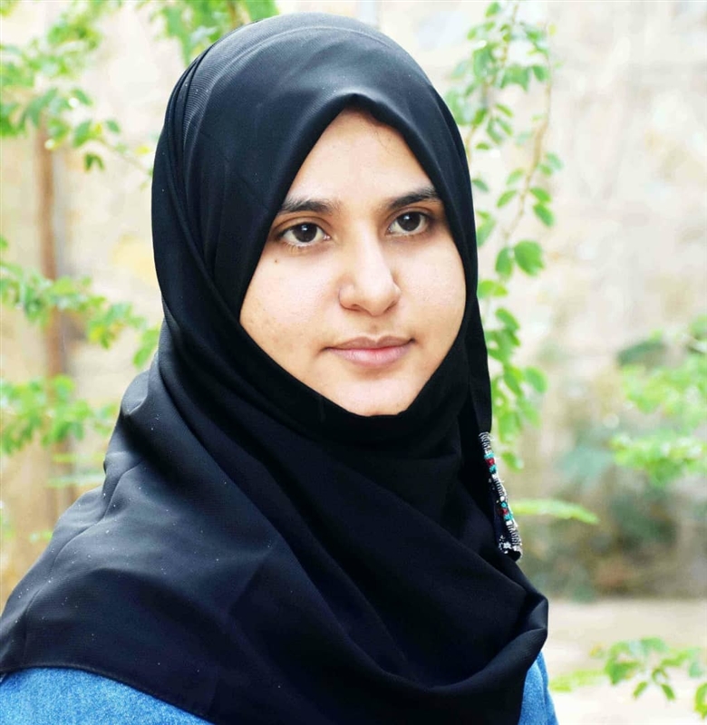 صحفية يمنية تفوز بجائزة دولية