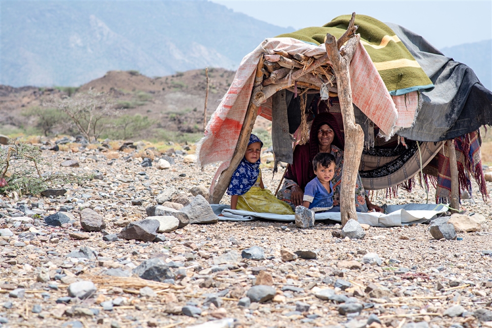 "الأغذية العالمي": الجوع يدفع عائلات باليمن إلى أكل الشجر