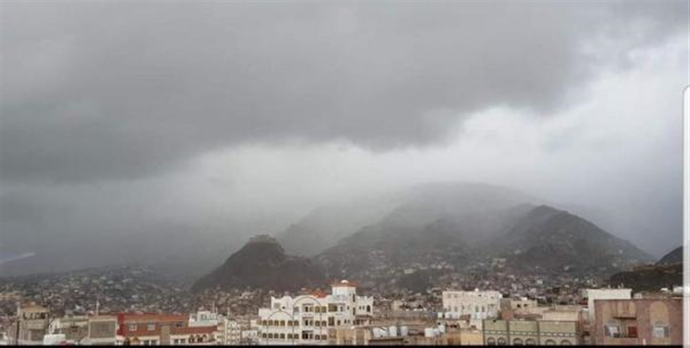 مصادر : مسلحون يختطفون مسئولا محليا في تعز