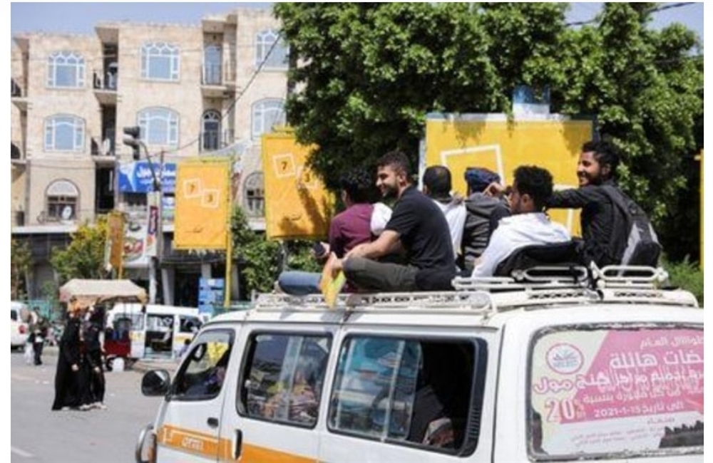 رويترز : هكذا أصبح وضع السكان في مناطق الحوثيين في ظل تفاقم أزمة الوقود
