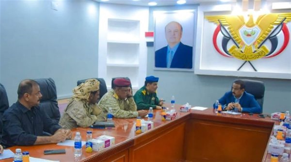أمنية شبوة تحذر من قطع الطريق أو المساس بمصالح الدولة