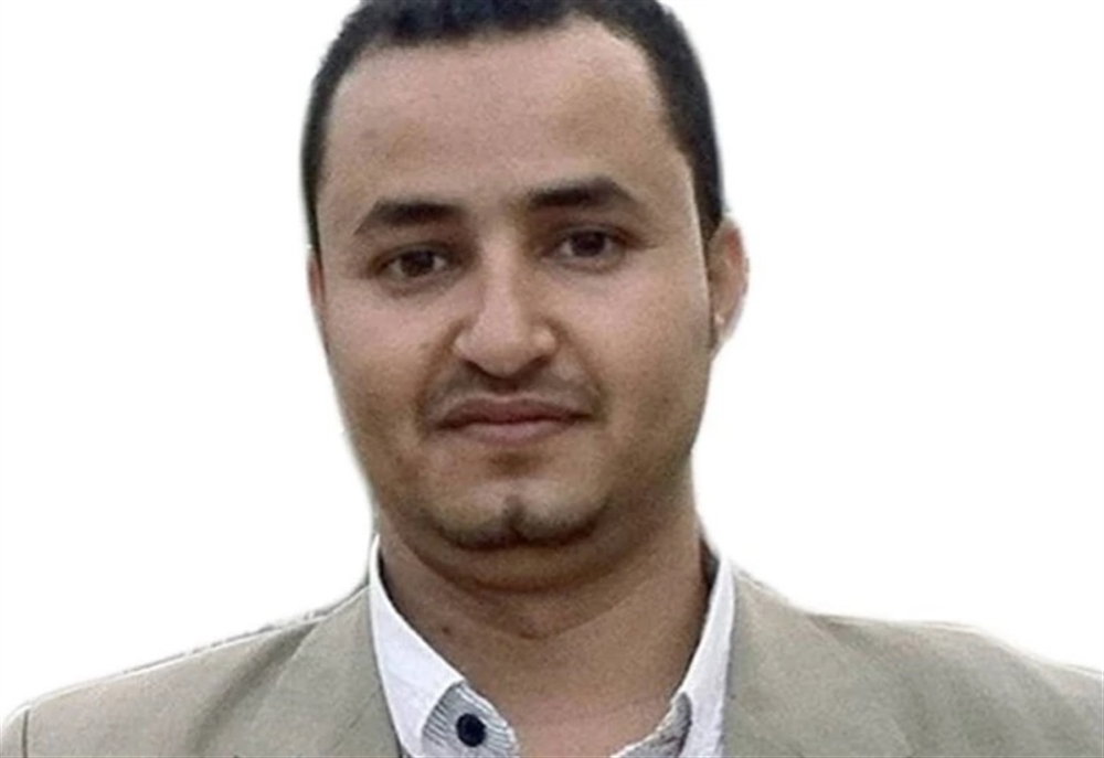 أسرة الصحفي المختطف "توفيق المنصوري" تكشف عن تفاصيل مرعبة لعملية "تعذيب شديدة" تعرض لها على يد قيادي حوثي رفيع