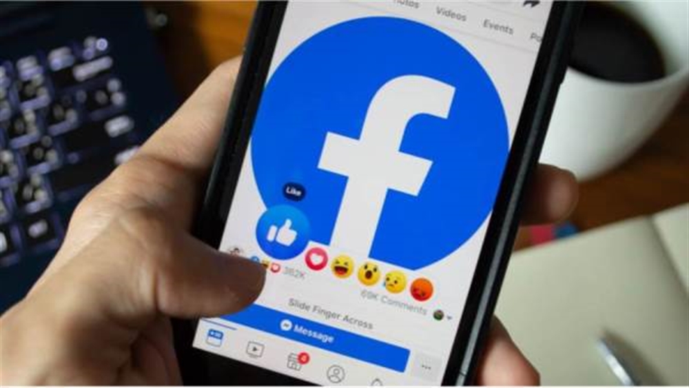 هل سيفرض فيسبوك رسوما شهرية مقابل توثيق الصفحات ؟
