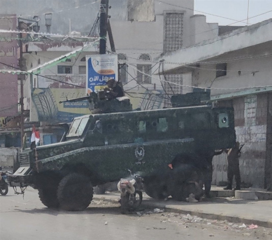 رعب حوثي من الاحتفاء بذكرى 26 سبتمبر... انتشار واسع لعناصر المليشيات في صنعاء وإب والحديدة