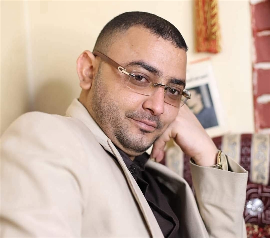 نقابة الصحفيين تعلن رفضها محاكمة الحوثيين للكاتب الصحفي "المياحي"