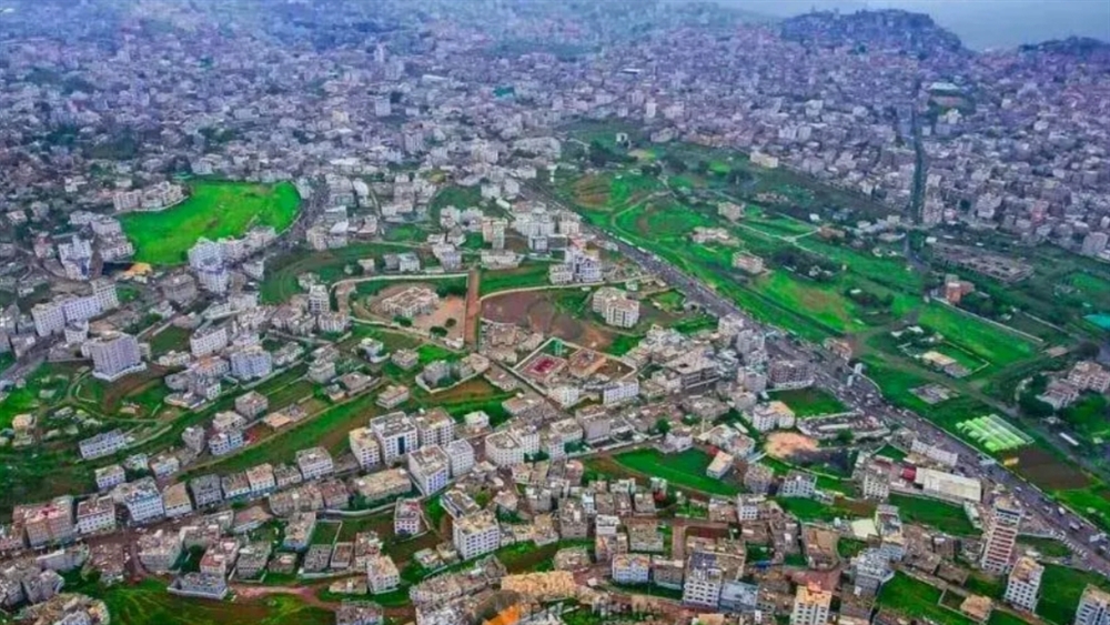 مليشيا الحوثي تحول مكتب حكومي إلى مقر أمني في إب