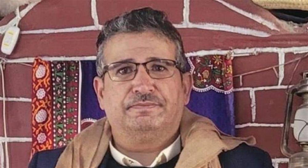 قيادي حوثي يهدد قاضيًا بالقتل إثر انتقاده فساد الجماعة