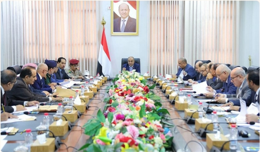 تقرير برلماني يتهم الرئاسة والحكومة بعرقلة مهامه الرقابية ويؤكد : الفساد مستشرٍ من الباب إلى المحراب...تفاصيل