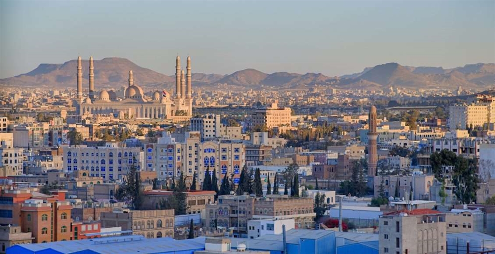 صراع بين قيادات حوثية يشل أكبر مستشفيات صنعاء جزئياً