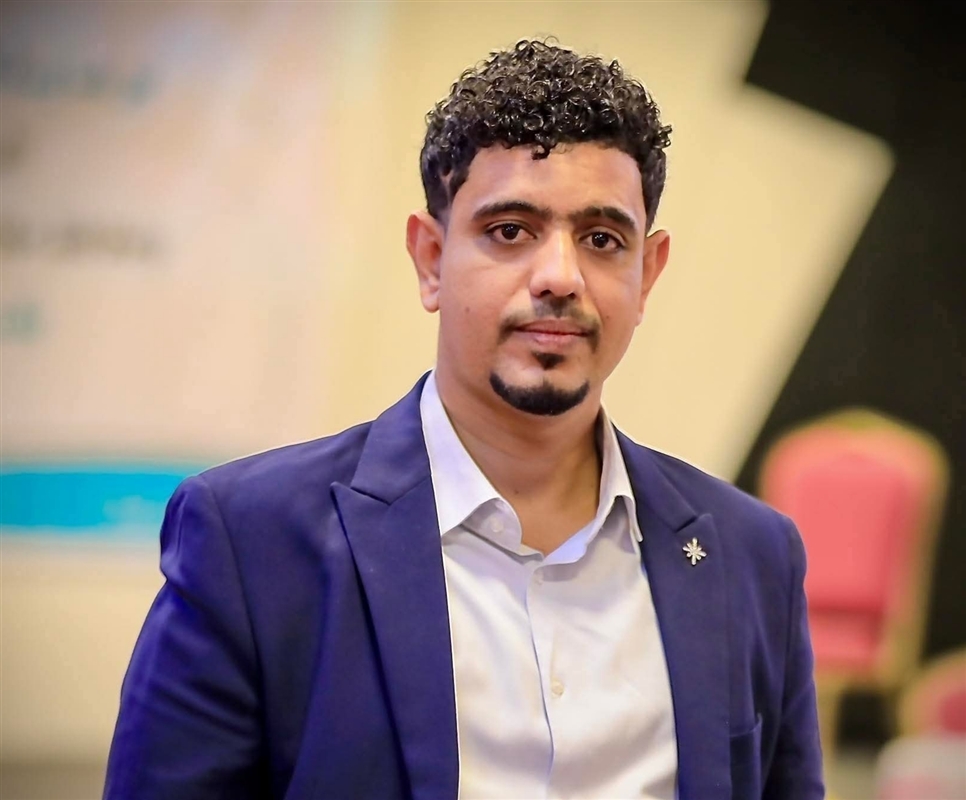 اعتقل في جدة.. أسرة صحفي يمني تطالب السلطات السعودية بالإفراج عن ابنها