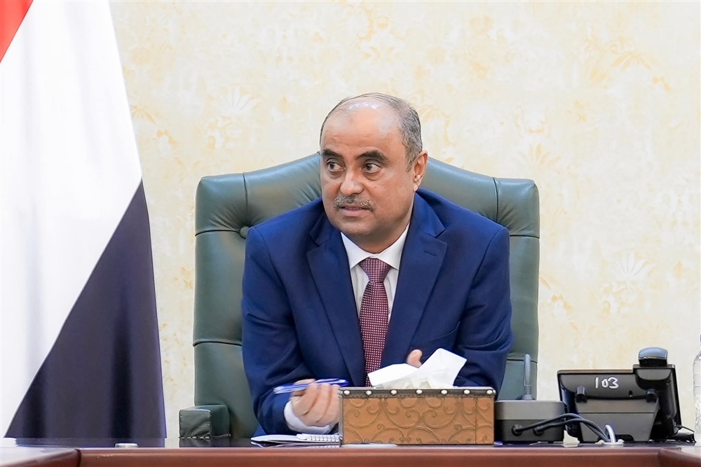 رئيس الوزراء يقر بدء تنفيذ مشروع الممر المائي في الوادي الكبير بعدن