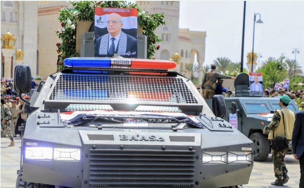هروب جماعي لقيادات حوثية من صنعاء بعد ضربة إسرائيلية قضت على نصف حكومة الانقلاب