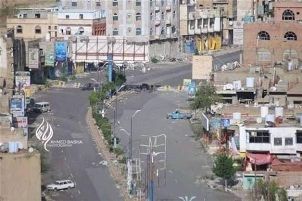 الأمريكي للعدالة: حصار الحوثي لتعز جريمة حرب ممنهجة تستهدف المدنيين