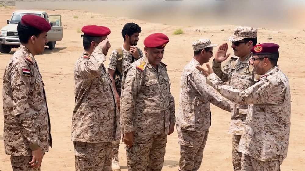وفد عسكري سعودي يزور المنطقة العسكرية الخامسة