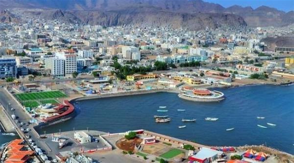 عدن.. إصابة شاب في اشتباك مسلح والأمن يعلن القبض على المتهمين