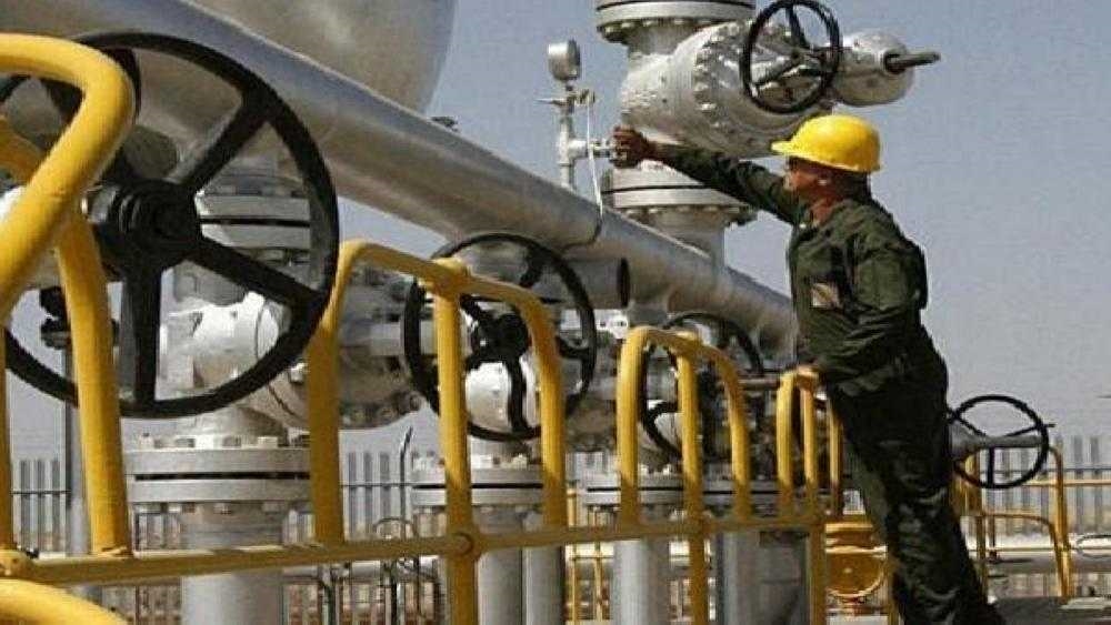 النفط يرتفع بفعل التوترات في الشرق الأوسط