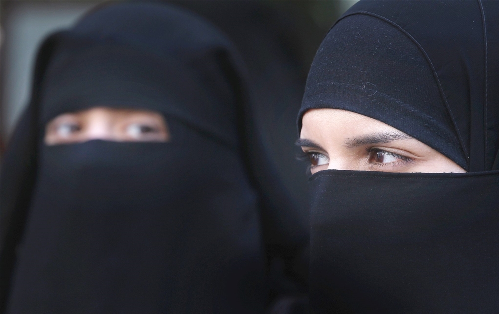 دعوى قضائية ضد حظر ارتداء النقاب في "كيبيك" الكندية