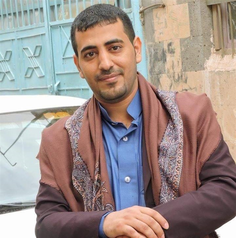 المليشيات تفرج على الصحفي"يوسف عجلان" بعد عام من اختطافه
