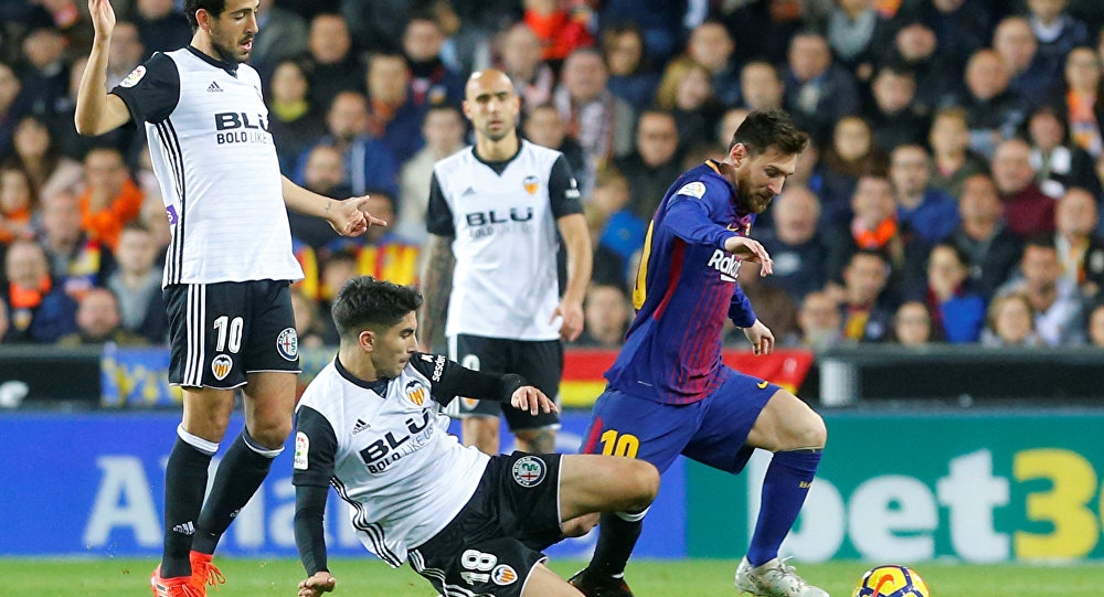 برشلونة المتصدر يتعثر أمام فالنسيا