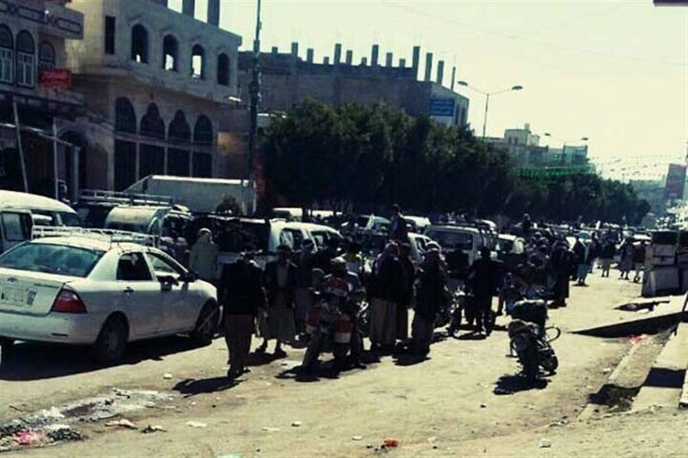 قيادي مؤتمري: ليس أمام الحوثيين سوى العودة إلى الكهوف