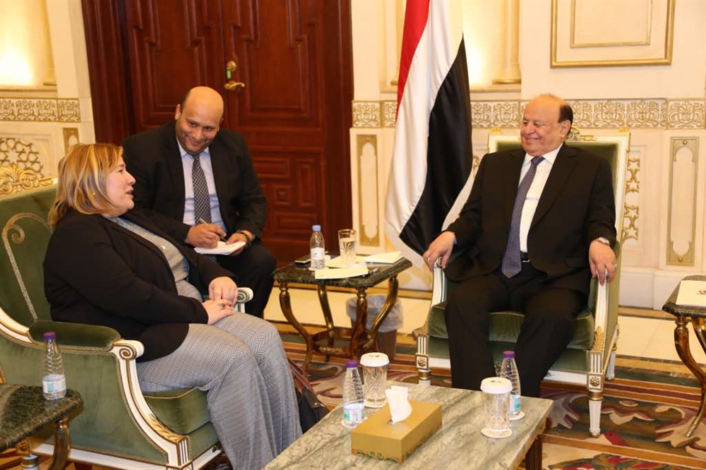 الرئيس"هادي": لا خيار لدى الشعب اليمني سوى الانتصار على "قوى الظلام"