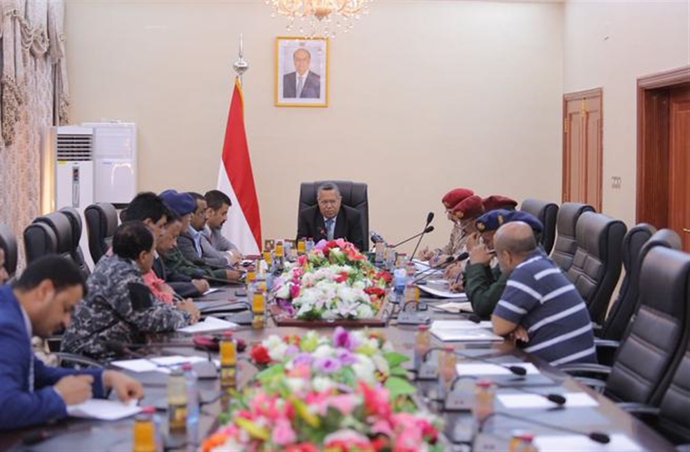 أول موازنة منذ 3 سنوات.. مجلس النواب ينعقد في عدن لمناقشتها وبن دغر يطالب الحوثيين والتحالف بهذا..