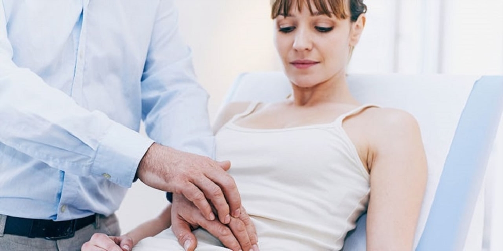تعرف على أسباب انتفاخ البطن وطرق علاجه