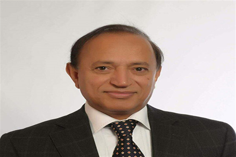 محافظ تعز يعلن تنفيذ عملية عسكرية واسعة ويدعو للوقوف خلف الجيش الوطني