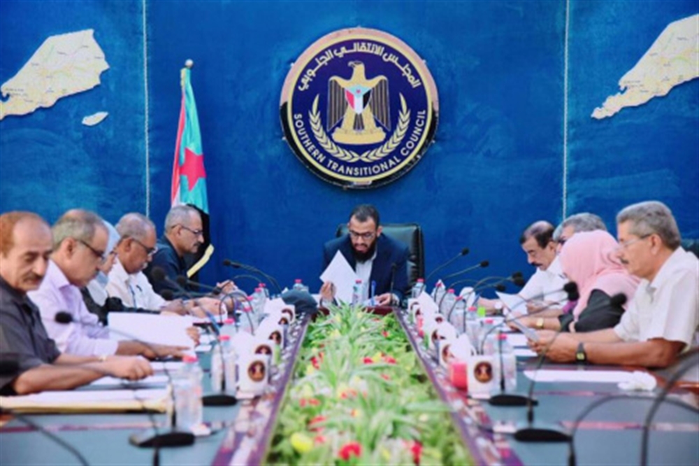 "الانتقالي الجنوبي" يجدد تمسكه بإقالة حكومة بن دغر مع رفضه انعقاد مجلس النواب