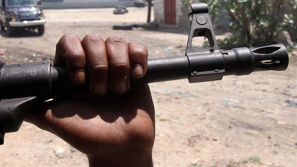 "القاعدة" ينسحب من مديرية "حجر" شرقي اليمن