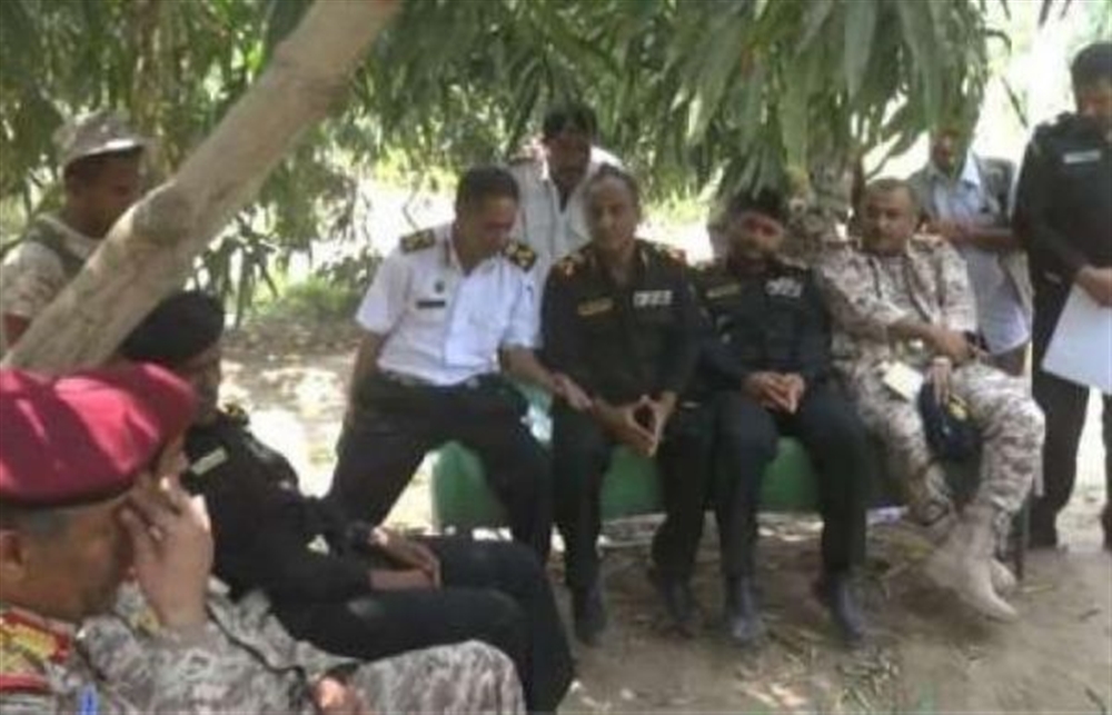 صحيفة : الحوثيين حولوا المزارع  في "الحديدة " الى معسكرات تدريبية ومخازن للأسلحة