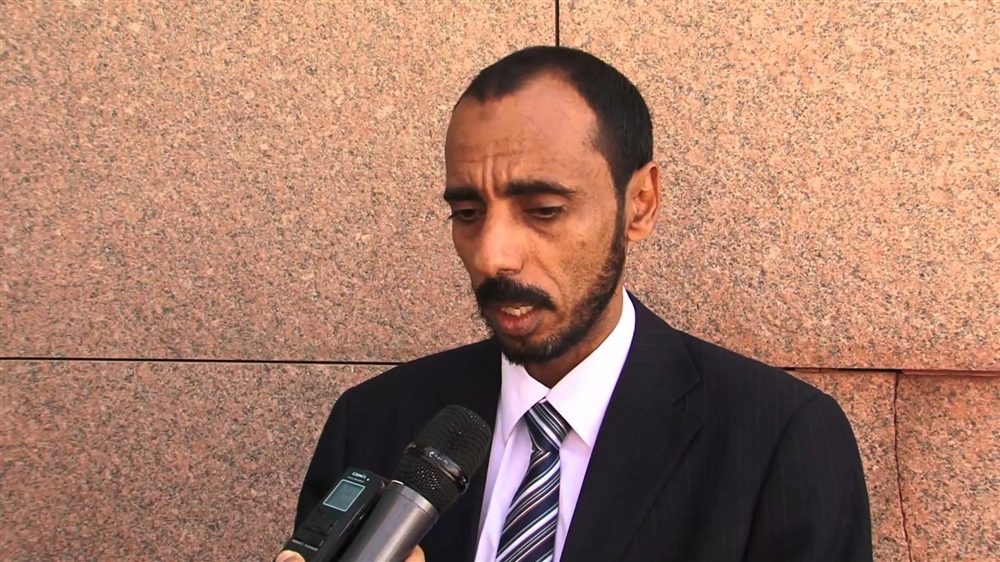 وزير يمني: إيران ما زالت تهرّب الأسلحة للحوثيين