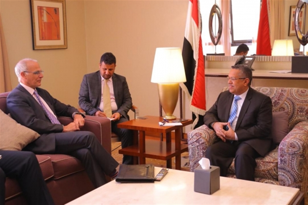 "بن دغر" يؤكد تعاطي الحكومة مع كل دعوات السلام تحت سقف المرجعيات الثلاث
