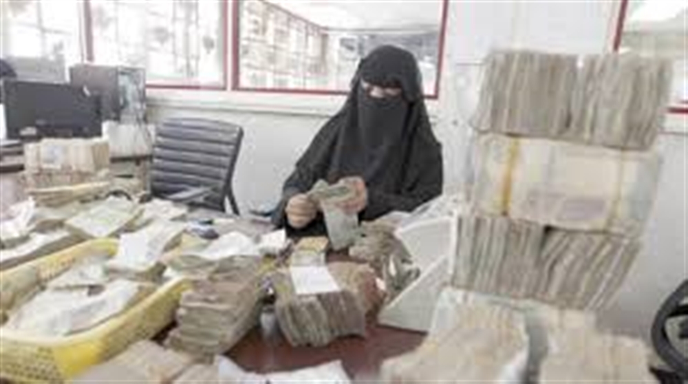 خبير إقتصادي : اليمن في غرفة انعاش مهملة والوديعة السعودية لن تؤثر في سعر صرف الريال